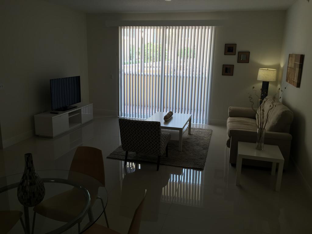 Lyx Suites At Merrick Park In Coral Gables Rum bild