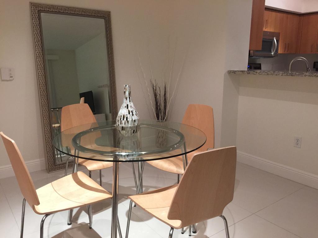 Lyx Suites At Merrick Park In Coral Gables Rum bild