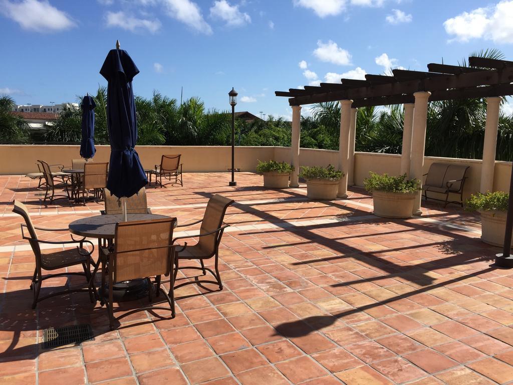 Lyx Suites At Merrick Park In Coral Gables Exteriör bild