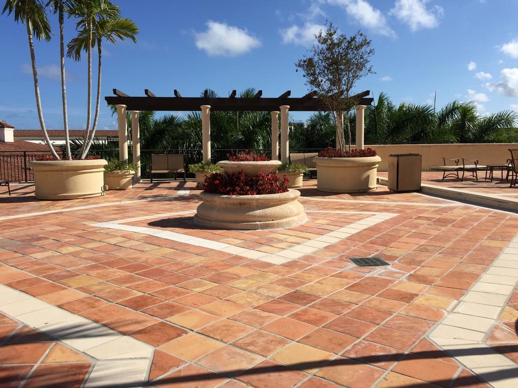 Lyx Suites At Merrick Park In Coral Gables Exteriör bild