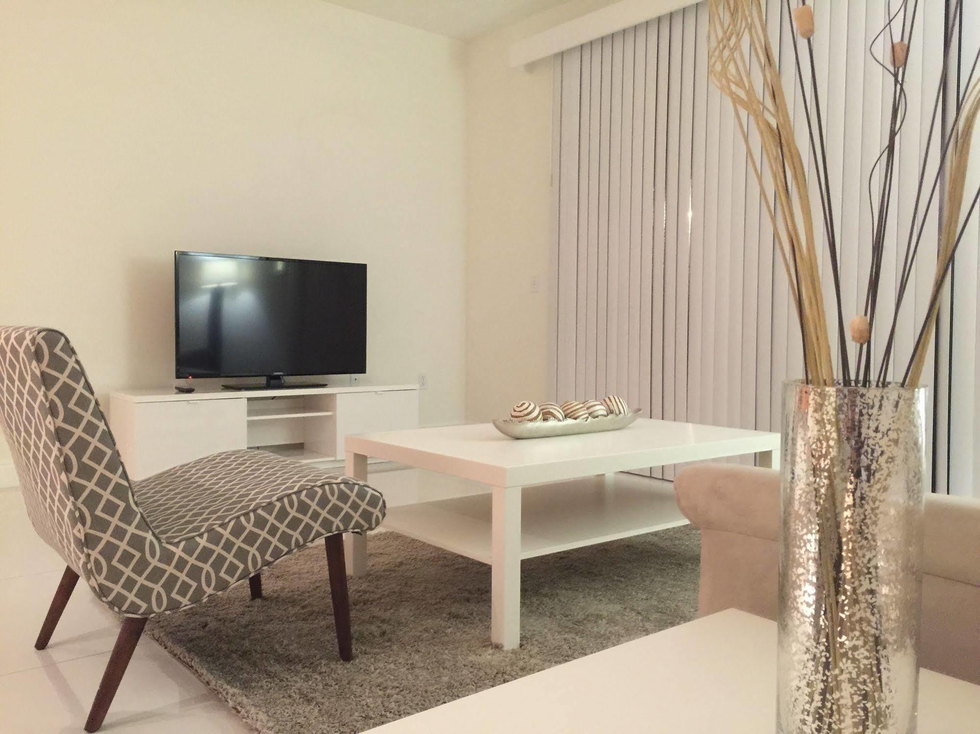 Lyx Suites At Merrick Park In Coral Gables Exteriör bild