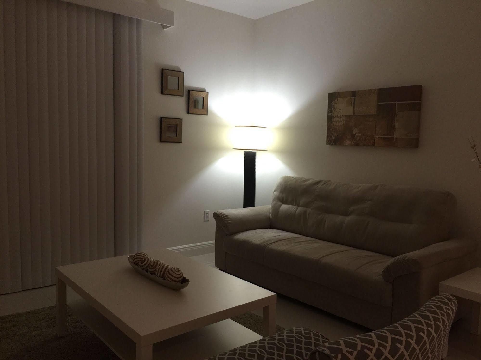 Lyx Suites At Merrick Park In Coral Gables Exteriör bild