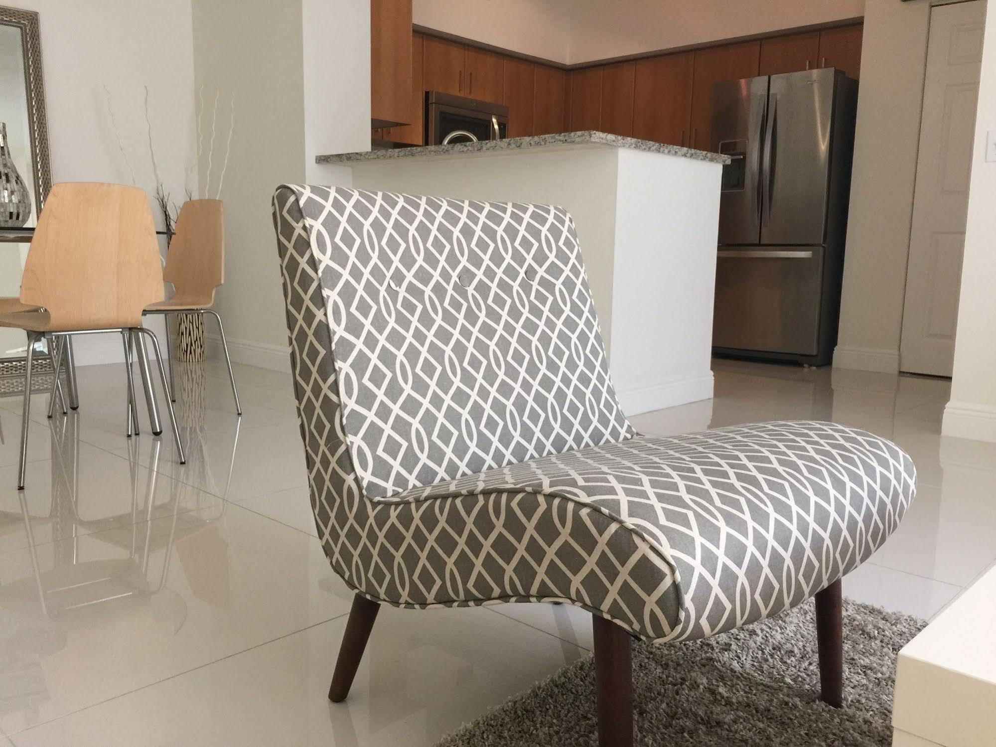Lyx Suites At Merrick Park In Coral Gables Exteriör bild