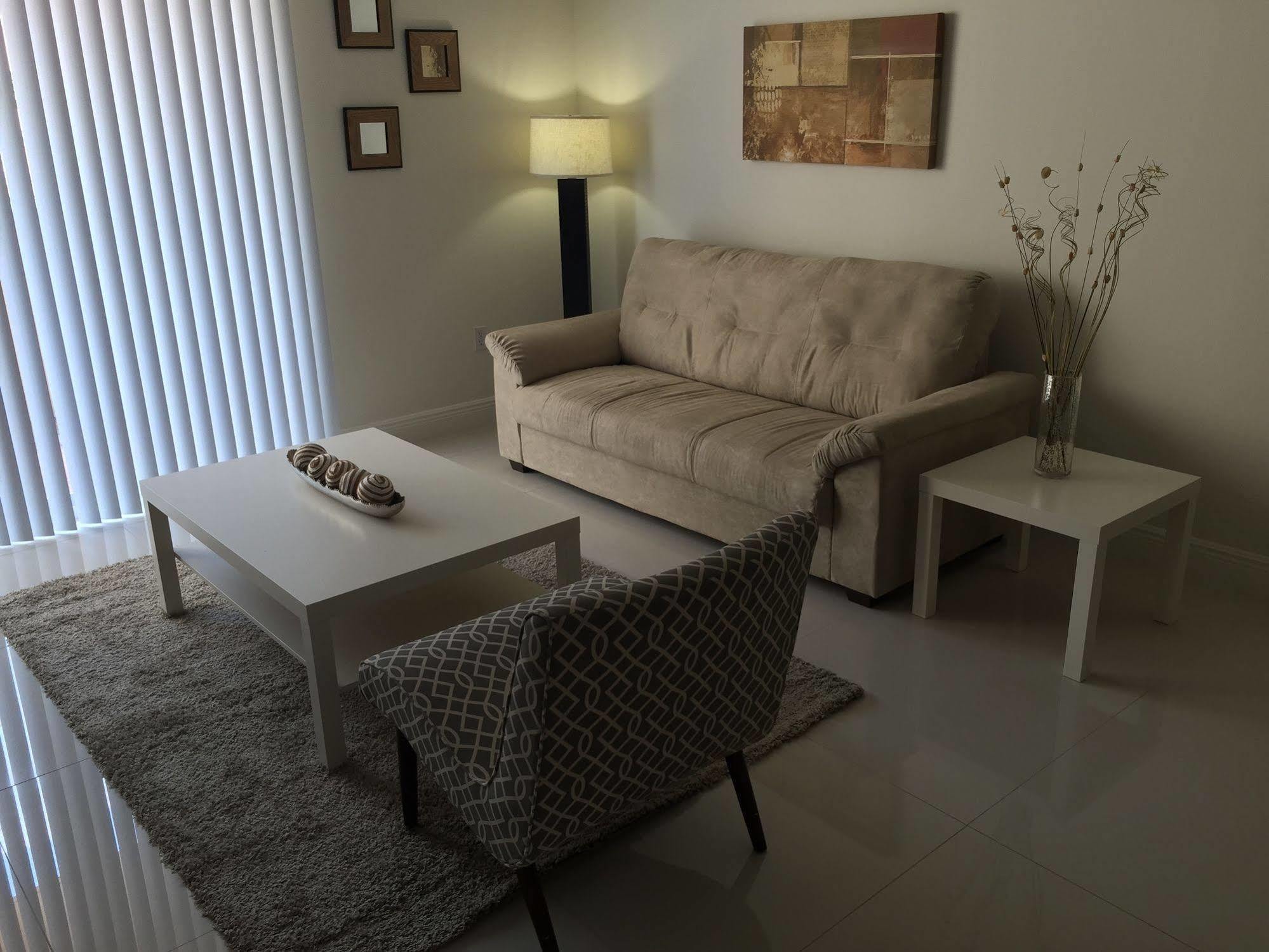 Lyx Suites At Merrick Park In Coral Gables Exteriör bild