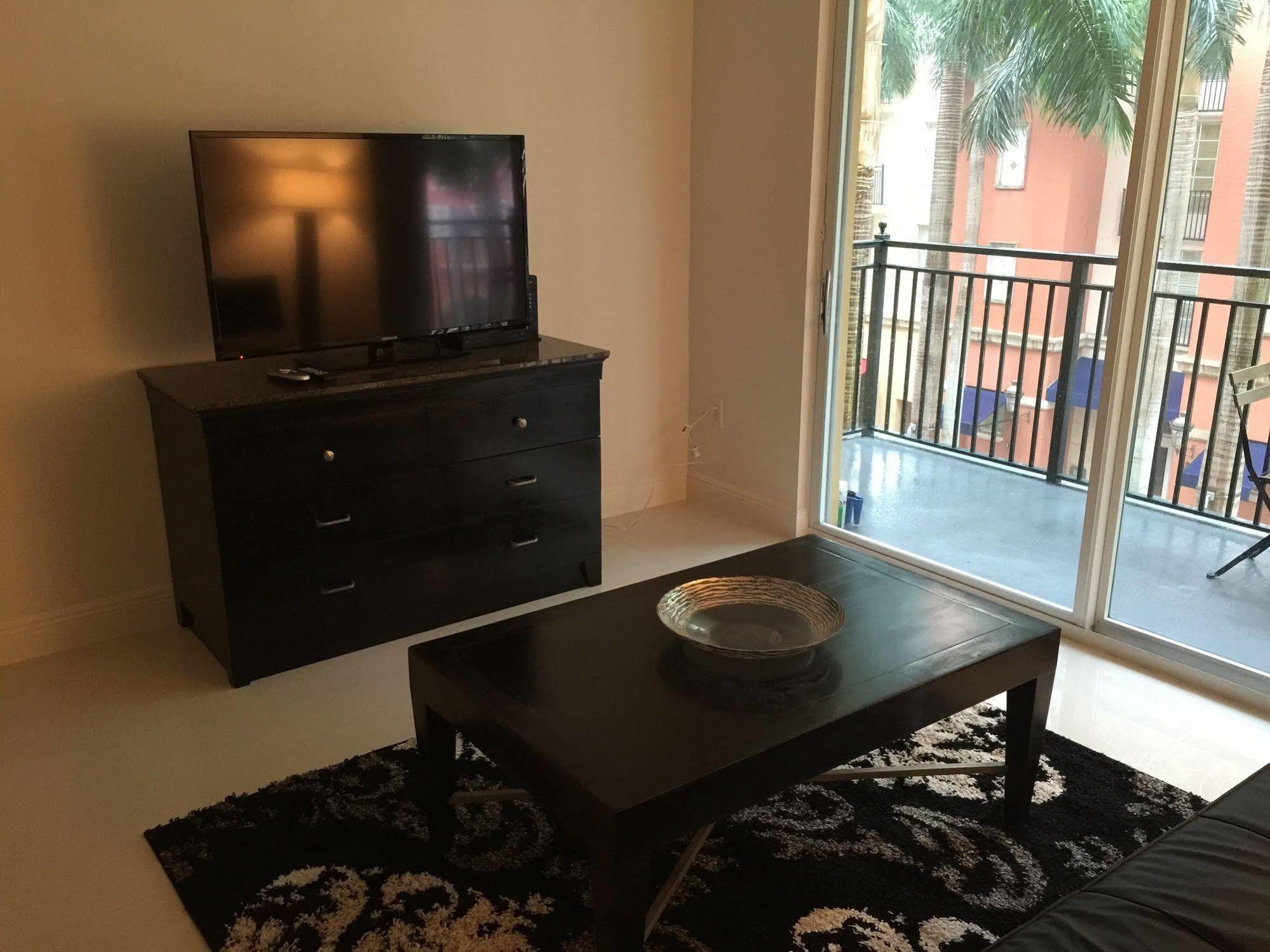 Lyx Suites At Merrick Park In Coral Gables Exteriör bild